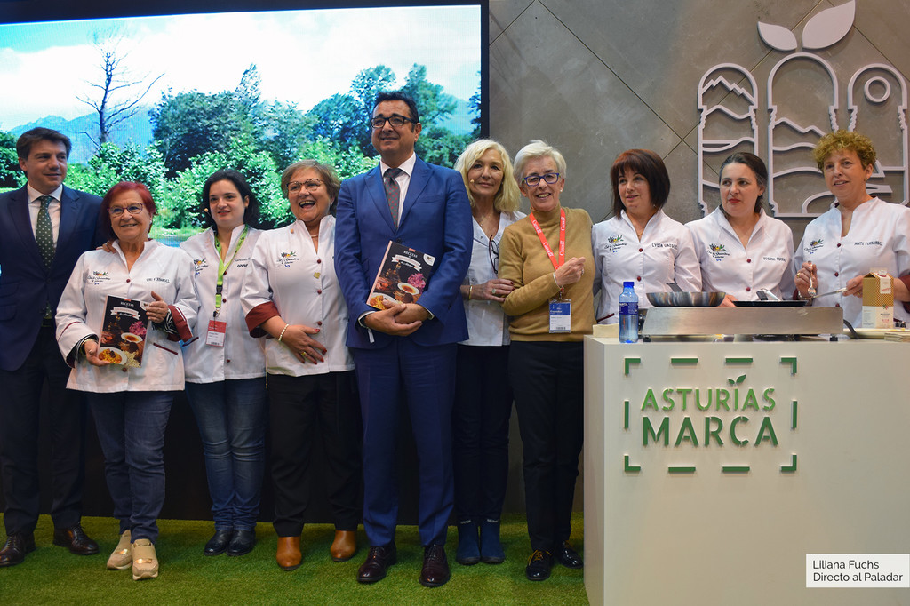 Guardianas De Recetas Tradicionales. Club De Guisanderas De Asturias