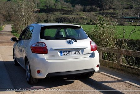 Toyota Auris HSD