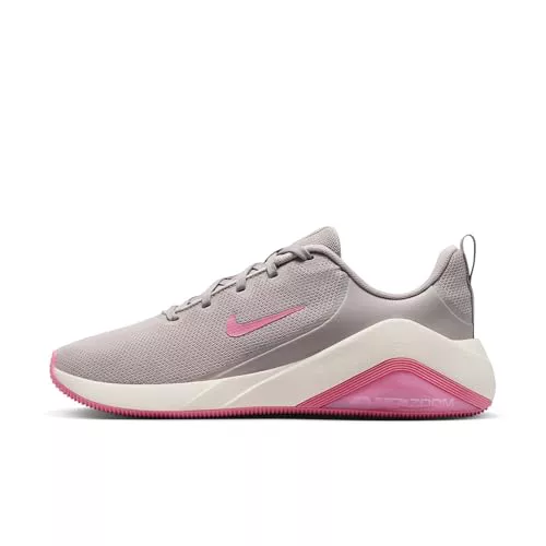 Nike W Nike Air Zoom Bella 7 Training Shoes