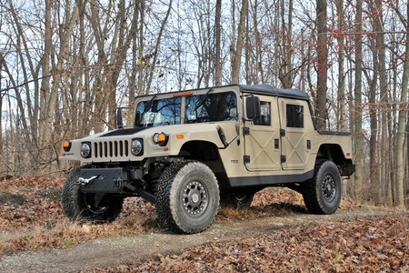 25 años después de su nacimiento, Bob Lutz resucita al Hummer H1 con el Humvee C-Series