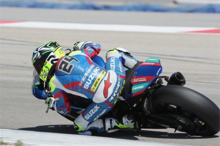 Toni Elías no se baja del podio en Laguna Seca pero se aleja del título del MotoAmerica