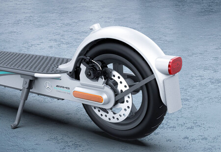 Xiaomi Mercedes Amg Patinete Electrico 1