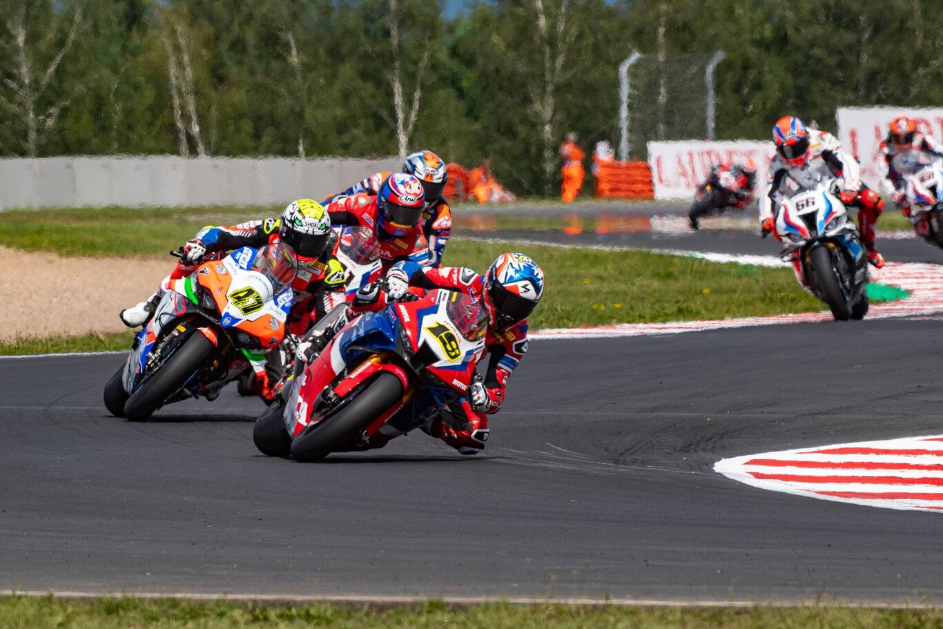 SBK Navarra 2021: Horarios, favoritos y dónde ver las carreras en directo