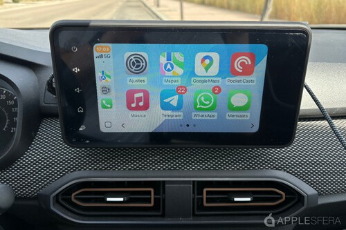 El iPhone no trae una app de notas de voz para CarPlay. Así que me las tuve que ingeniar para anotar ideas mientras conduzco