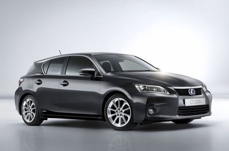 Lexus CT 200h 001