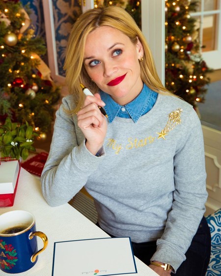 Y seguimos viendo otros 23 árboles de navidad más de las celebrities