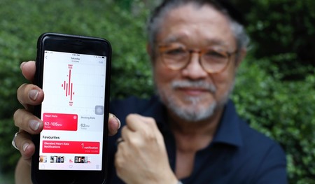 Un hombre de 76 años salva la vida gracias al Apple Watch y su sensor cardíaco