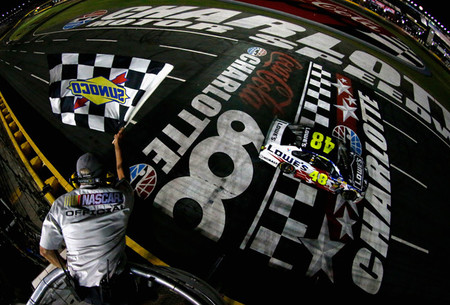 Jimmie Johnson ya tiene su victoria