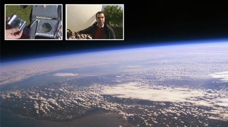 Una nave espacial casera con un globo, una cámara de vídeo y un GPS