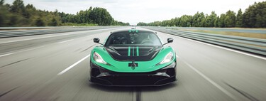 El Rimac Nevera R es el coche más rápido hasta marcha atrás. Lo que no consigue ni para atrás es que los millonarios lo compren 