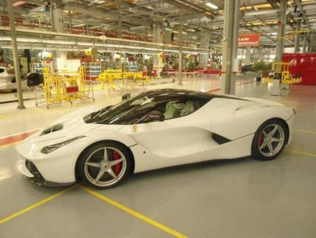 El Ferrari LaFerrari ya rueda en Nürburgring Nordschleife. ¿Objetivo Porsche 918 Spyder?