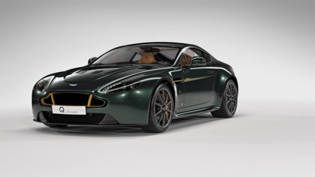 Aston Martin celebra los 80 años del Spitfire con una edición especial de sólo 8 unidades del Vantage V12