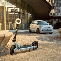 Fiat también se pasa a las dos ruedas con un patinete eléctrico plegable, y está inspirado en el Fiat 500 