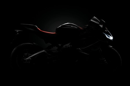 ¡Cazadas! Dos vídeos muestran las esperadas Aprilia RS 660 y Aprilia Tuono 660 rodando en circuito