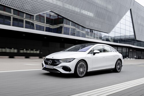 Probamos el Mercedes-Benz EQE: una berlina eléctrica más racional que podría hacer sombra al EQS