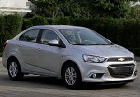 Fotos espía: Chevrolet Sonic 2015 al desnudo