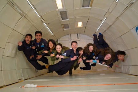 Las bacterias y la araña cebra viajarán al espacio como las ganadoras del concurso YouTube SpaceLab
