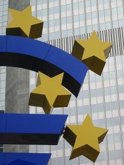 La UE adelanta fondos a España para recolocar parados