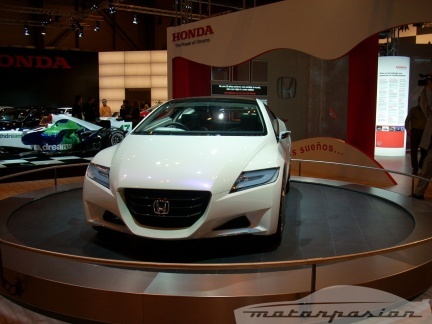 Honda presenta el Accord Tourer y el concept CR-Z en el Salón de Madrid