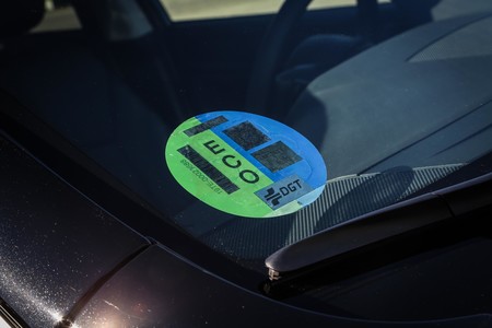 Subaru Outback Black Edition etiqueta ECO