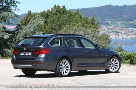BMW 320d Touring trasera