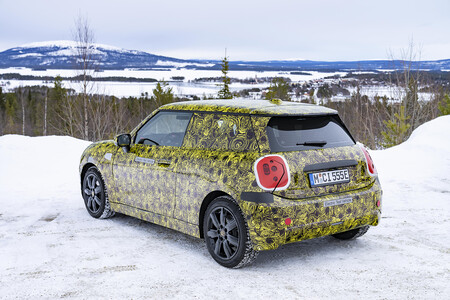 Mini Cooper 2023 Camuflaje 22