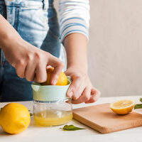 Hay gente obsesionada con hacer un "detox" post-navideño a base de zumos. Tu cuerpo tiene algo que decir al respecto