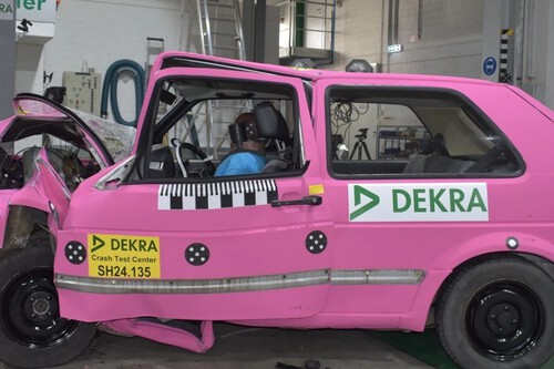 Golf VIII é muito mais seguro que o antigo Golf II / Imagem: Dekra