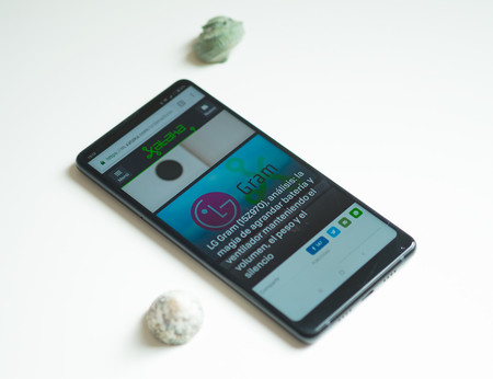 Nuevos rumores del Xiaomi Mi MIX 2S: marcos más reducidos, lector de huellas bajo la pantalla y especificaciones de nivel