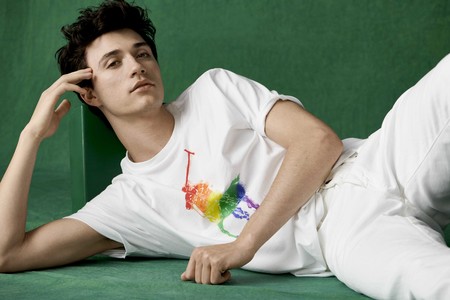 Polo Ralph Lauren celebra el mes del orgullo LGBT+ con su nueva colección PRIDE