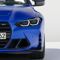 Es imposible que podamos pagar menos en los seguros si los coches usan piezas cada vez más caras: un faro, 10.000 euros