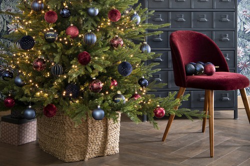 Cómo ocultar la base del árbol