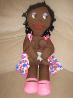 Muñeca de trapo que amamanta