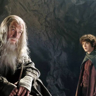 Gandalf y Frodo en una escena
