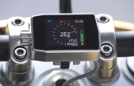 Triumph Hellfire flat tracker