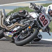 Unicornio a la venta: Alguien vende una Harley-Davidson de carreras muy especial con alma de circuito