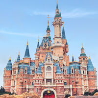 La historia de la pareja que vivió en Disneyland más de 15 años sin que los visitantes se dieran cuenta