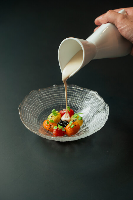 Tomate Semiseco Cremoso De Almendras Y Vinagre