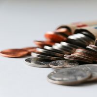 Tenemos menos bancos que antes de la crisis y la falta de competencia se nota: en Europa los depósitos pagan mucho más 