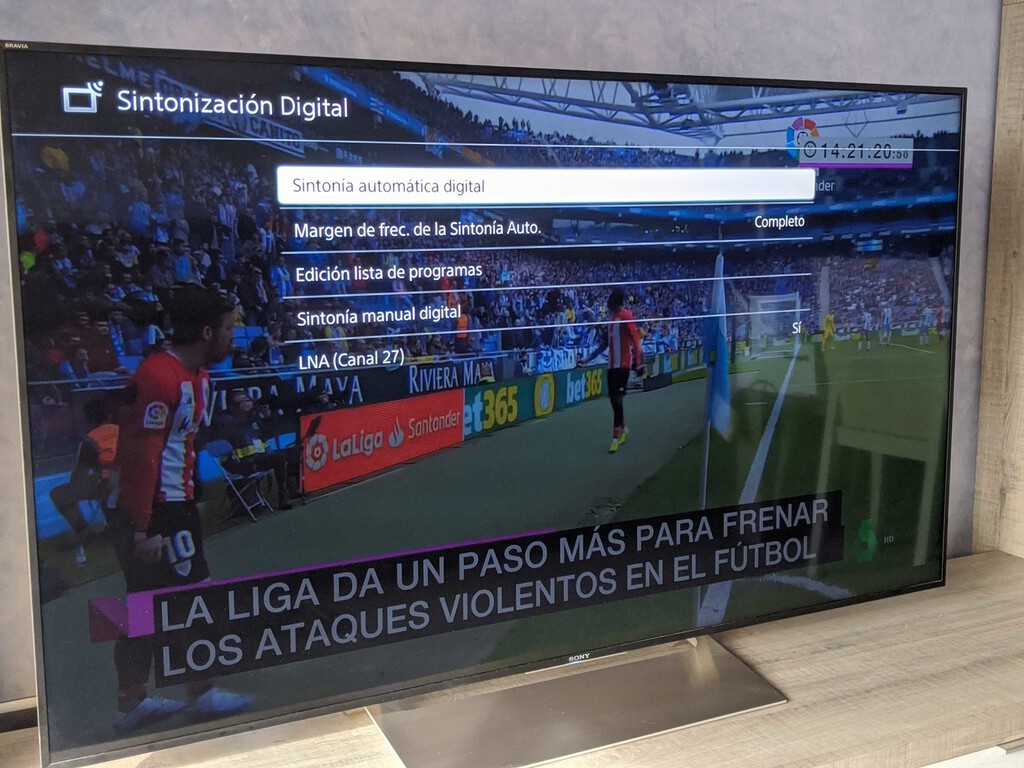 Con la TDT hemos tenido que cambiar dos veces de decodificador: qué será lo próximo que nos haga cambiar 