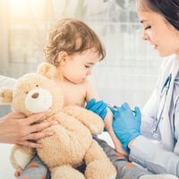 Calendario de vacunas 2022 para niños recomendado por la AEP: estas son las novedades 