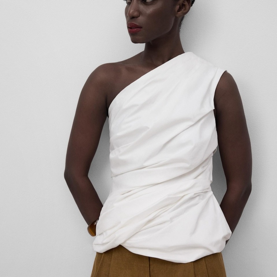 Adolfo Dominguez
Top de mujer asimétrico drapeado en algodón