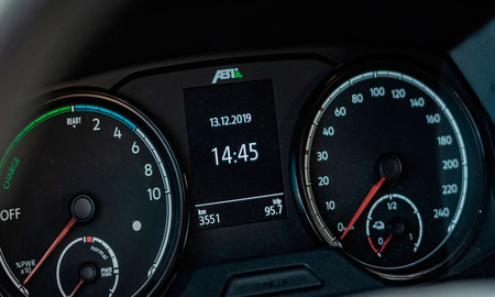 Abt Volkswagen E Transporter 6 1 04