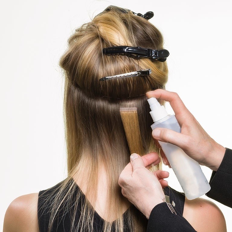 Cómo retirar las extensiones adhesivas de nuestro pelo pasos básicos que nos dan los expertos