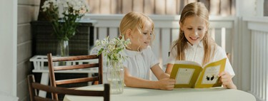 Si quieres que tus hijos lean más, el verano es el mejor momento. Así puedes conseguirlo 