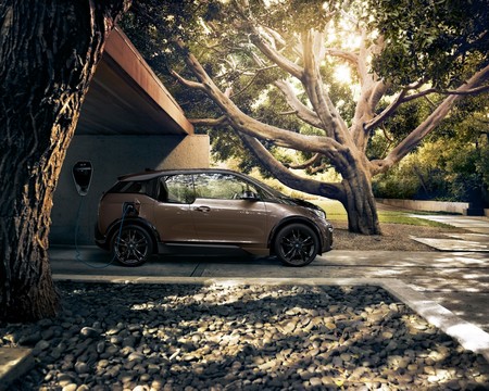 Más rango y mejor tiempo de recarga para el BMW i3 2019 con su nueva batería de 42.2 kWh