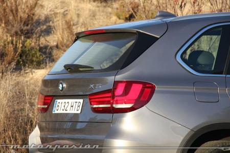BMW X5 prueba portón trasero