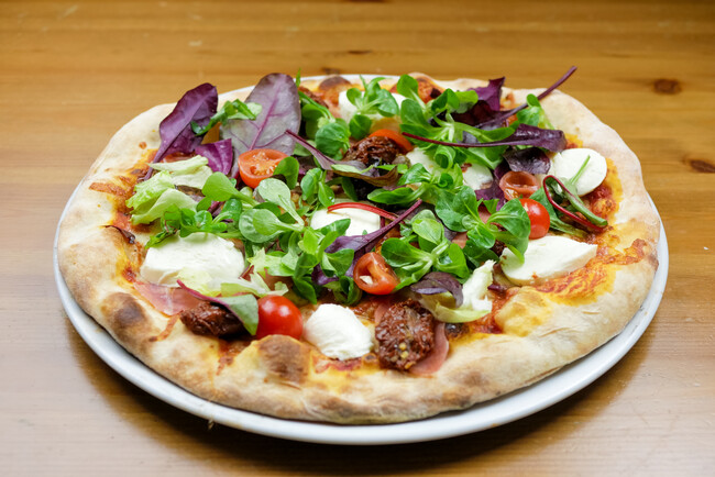 Pizza Restaurant Table