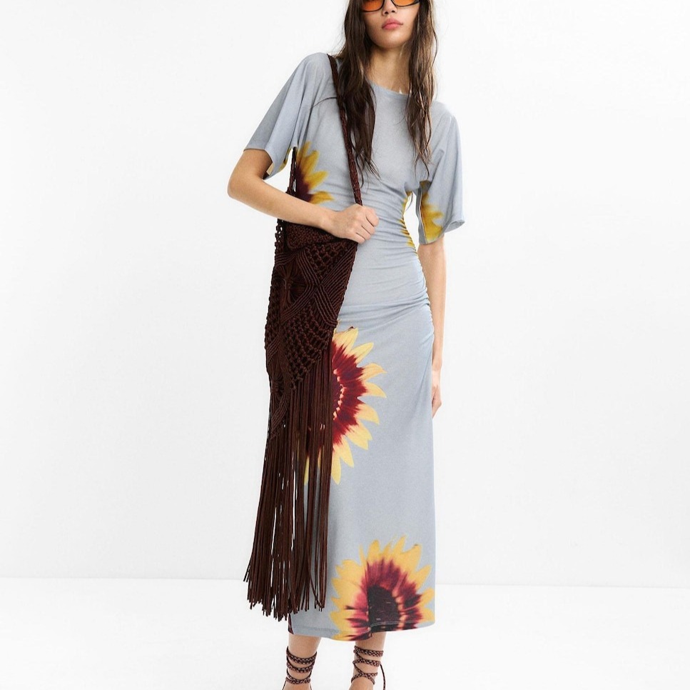 Parfois
Vestido midi con mangas fluidas y estampado floral