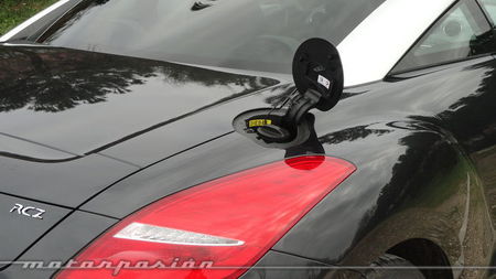 Peugeot RCZ 2013 2.0 HDi, boca de llenado de combustible